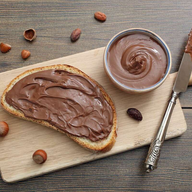 Nutybella con tostada